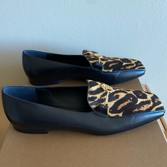 Calfskin Animal Print BURBERRY Black Leather Loafers Size 6.5 - Picture 2 of 5